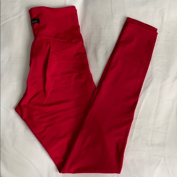 ❌SOLD❌NWOT Acaiberry Fitness Pants, dri-fit - Picture 1 of 4